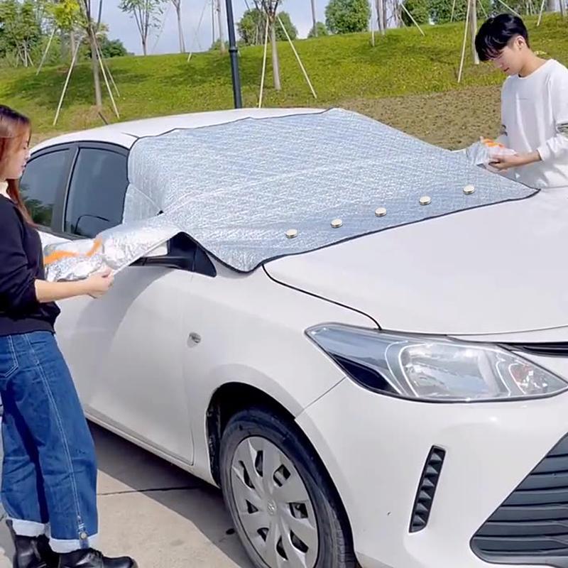 Copertura anti-neve magnetica per auto