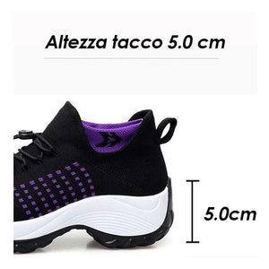 Sneaker super comode con tacco alto e volant